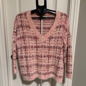 DAVI & DANI Shades of Pink and Cream Textured V-Neck Sweater